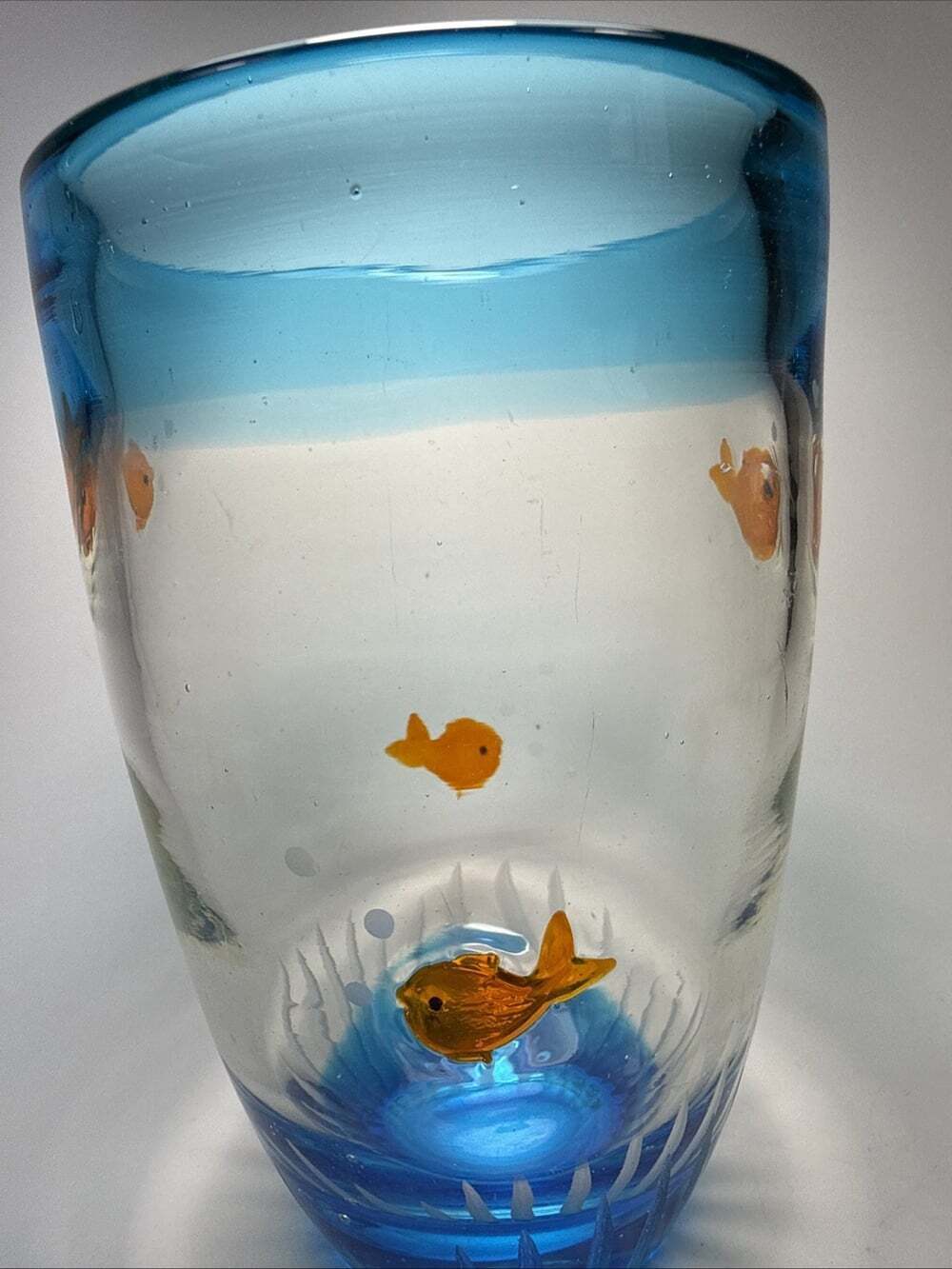 VTG Murano Style Blown Art Glass Fish/ Aquarium Blue Vase Gold Fish L1